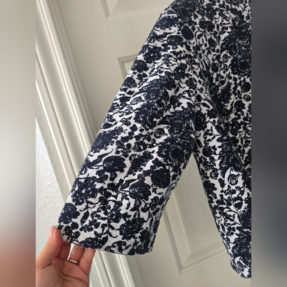 Talbots navy blue and white floral blazer women size 16W - Picture 11 of 15